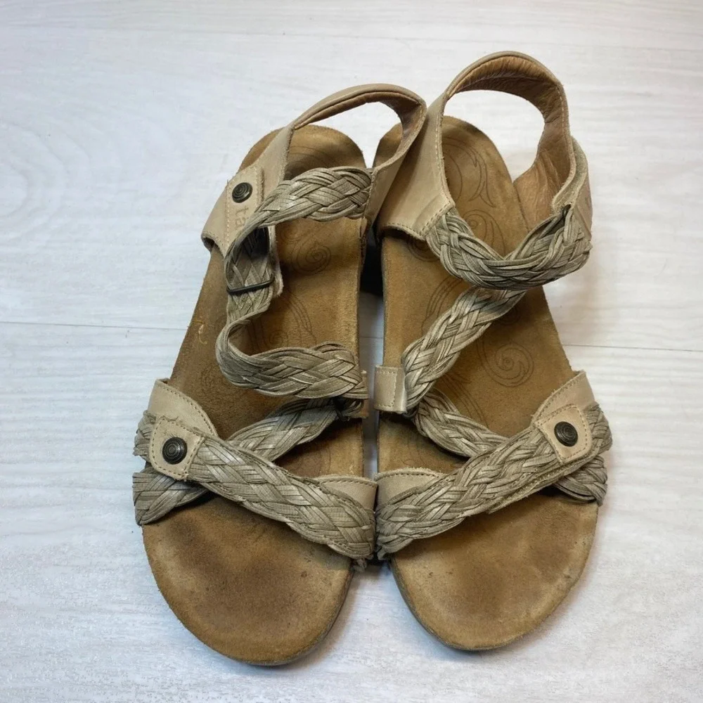 Taos Womens 8-8.5 Trulie Wedge Sandals Braided Leather Beige Comfort Walking